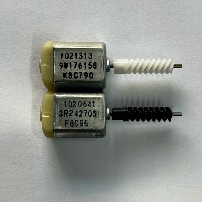 1pc For Mazda 2 3 6 RX-8 MX-5 CX-3 CX-5 M6 M3 M2 Speed 3 Central Door Lock Actuator Motor Engine
1pc For Mazda 2 3 6 RX-8 MX-5 CX-3 CX-5 M6 M3 M2 Speed 3 Central Door Lock Actuator Motor Engine