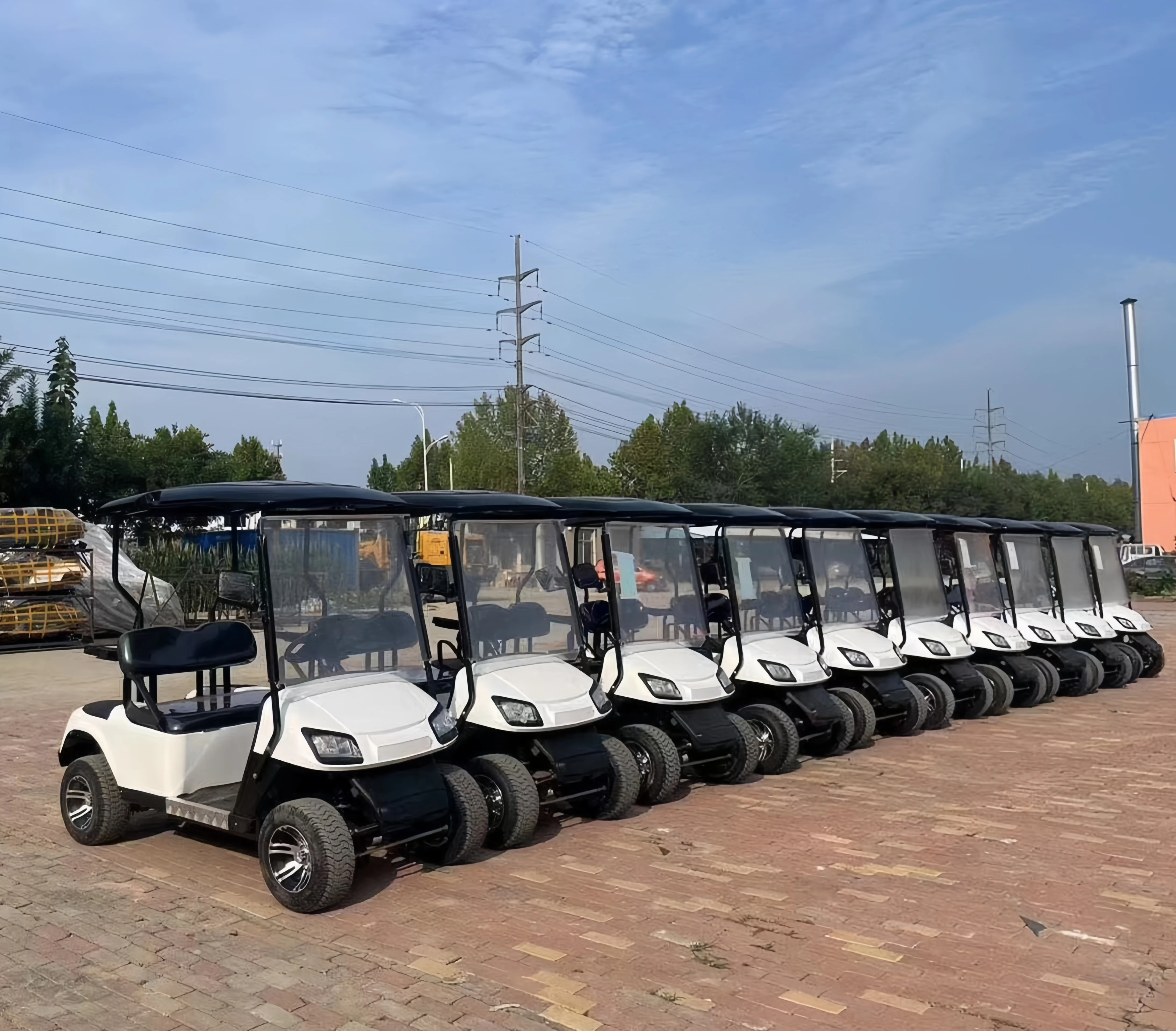 The Latest Electric Four-Wheel Electric Vehicles, New Energy Electric Sightseeing Cars, Scenic Sightseeing Cars, and Electric Go
The Latest Electric Four-Wheel Electric Vehicles, New Energy Electric Sightseeing Cars, Scenic Sightseeing Cars, and Electric Go
