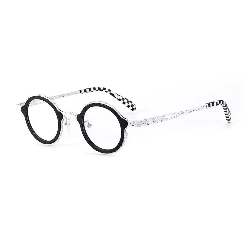 Patchwork plate, titanium round plate glasses frame, the same fashion glasses for men and women, can be equipped w 
Patchwork plate, titanium round plate glasses frame, the same fashion glasses for men and women, can be equipped w