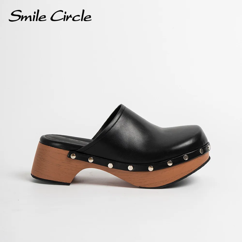 Smile Circle Women's Rivet Decorated Mule Clogs - Retro Chunky Heel Slip-on Slippers
Smile Circle Women's Rivet Decorated Mule Clogs - Retro Chunky Heel Slip-on Slippers