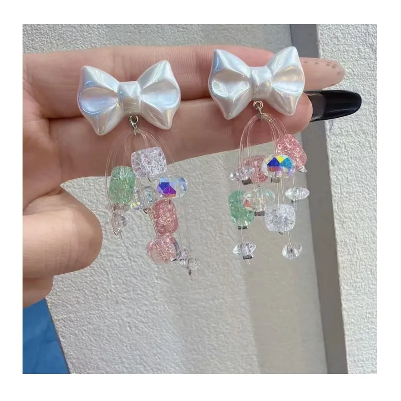 Vacation Style Dopamine Color Crystal Beaded Fringed Bow Earrings Women's Sweet High-end Stud Earrings Tide
Vacation Style Dopamine Color Crystal Beaded Fringed Bow Earrings Women's Sweet High-end Stud Earrings Tide