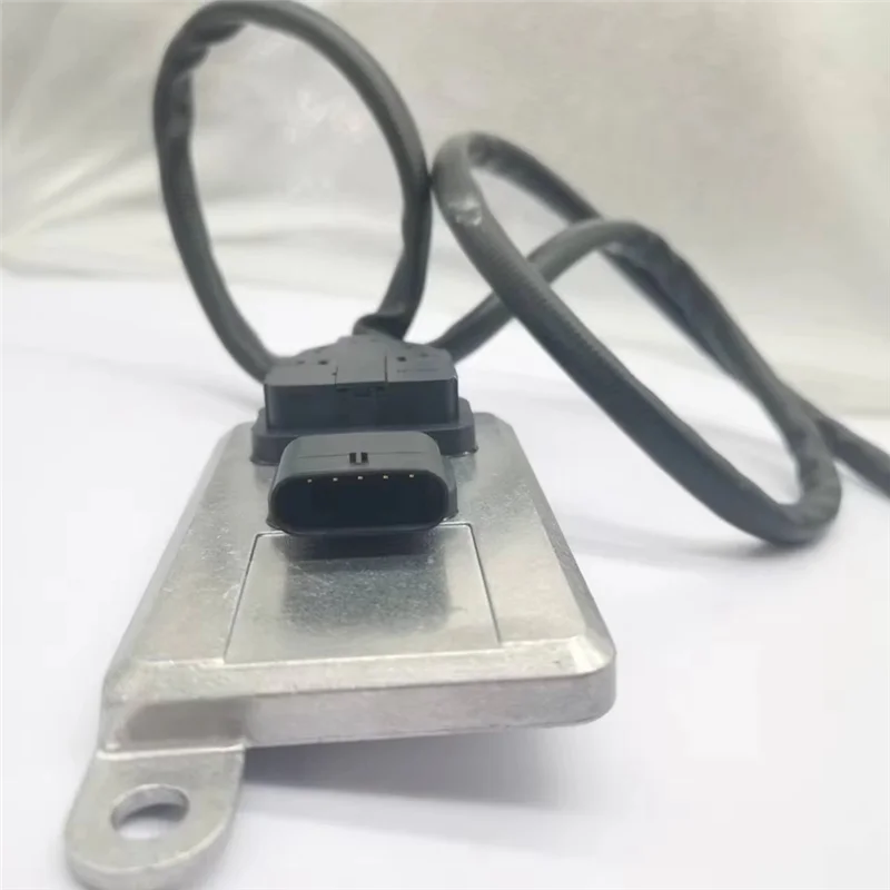 A30P-84414466 Tractor Nox Sensor Nitrogen Oxide Sensor For Case Claas JCB Massey Ferguson New Holland 5WK96711C
A30P-84414466 Tractor Nox Sensor Nitrogen Oxide Sensor For Case Claas JCB Massey Ferguson New Holland 5WK96711C