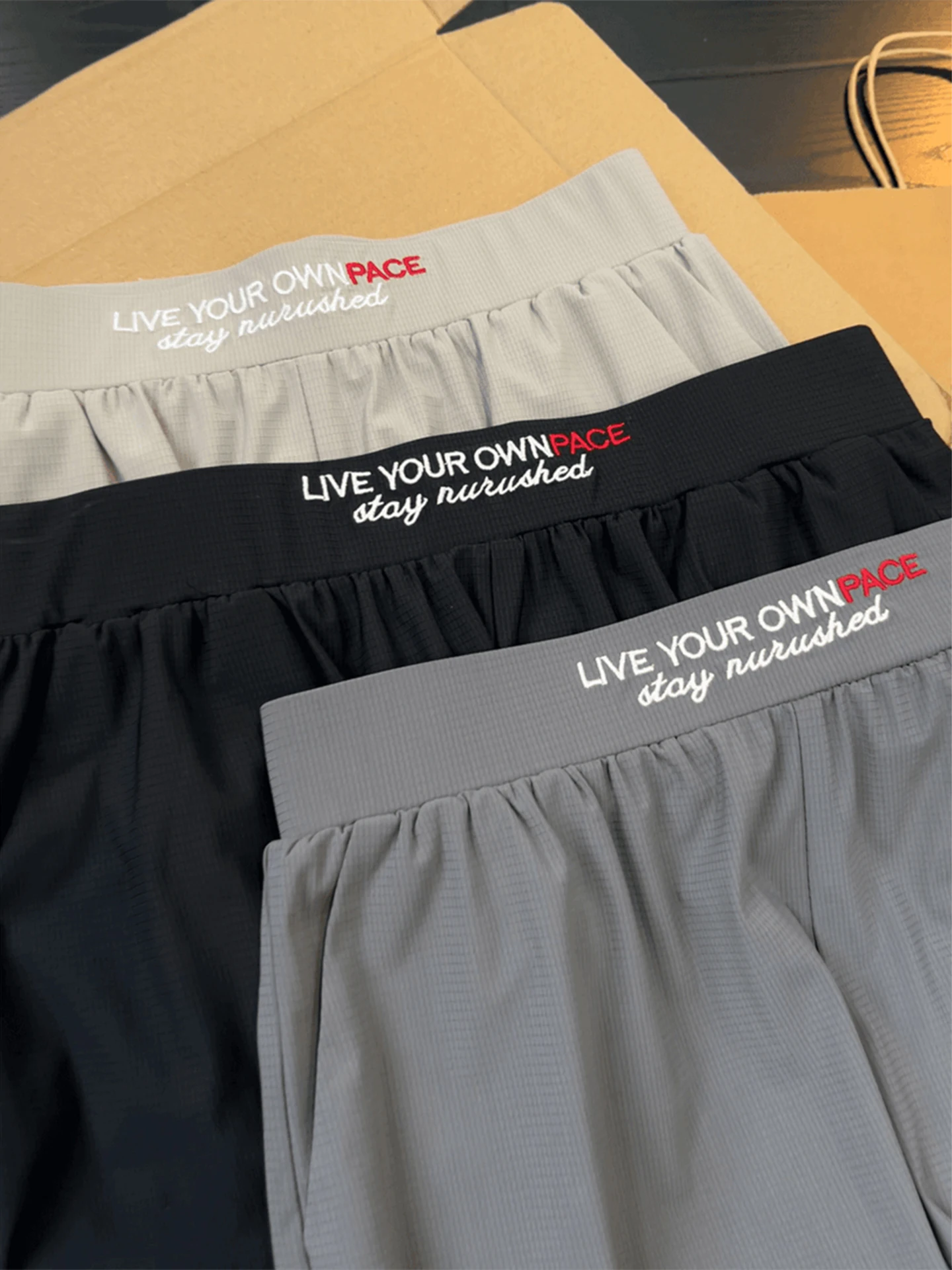 Quick Dry Light Grey Thousand Needle Embroidery Ice Silk Shorts Men's Summer Thin Breathable Fitness Sport Pants High Waist
Quick Dry Light Grey Thousand Needle Embroidery Ice Silk Shorts Men's Summer Thin Breathable Fitness Sport Pants High Waist