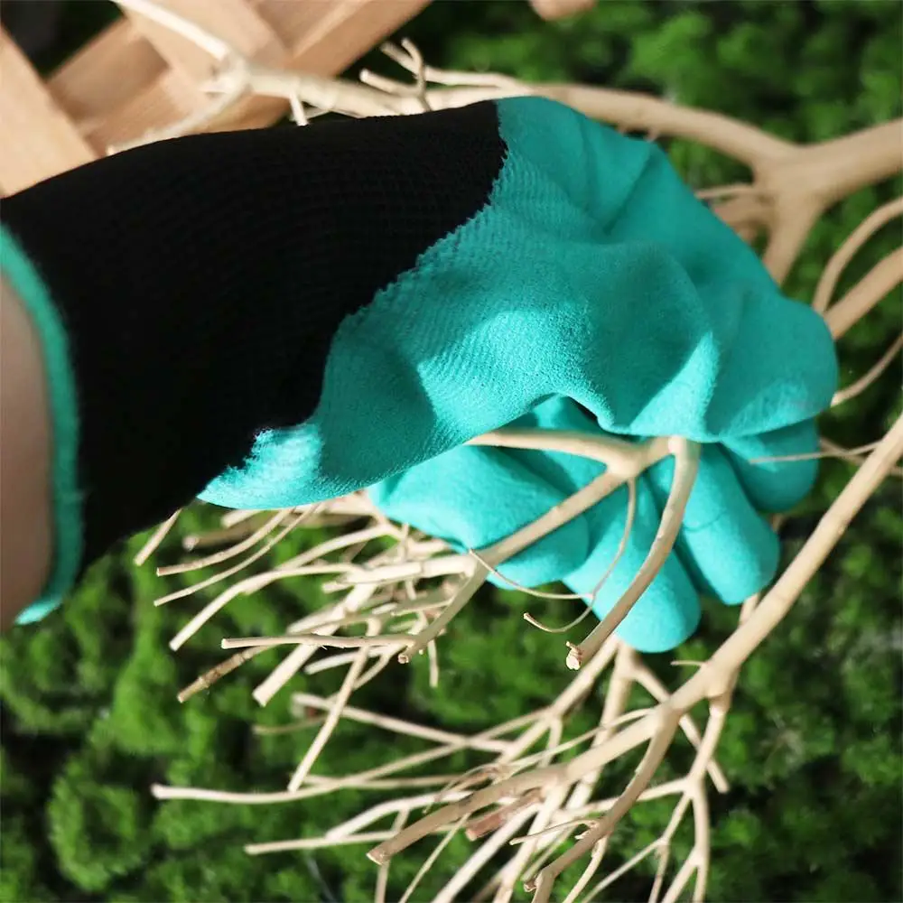 4Pairs Latex Material Gardening Gloves Permeable Fabric Prick-proof Design Permeable Gloves Lightweight Non-slip
4Pairs Latex Material Gardening Gloves Permeable Fabric Prick-proof Design Permeable Gloves Lightweight Non-slip
