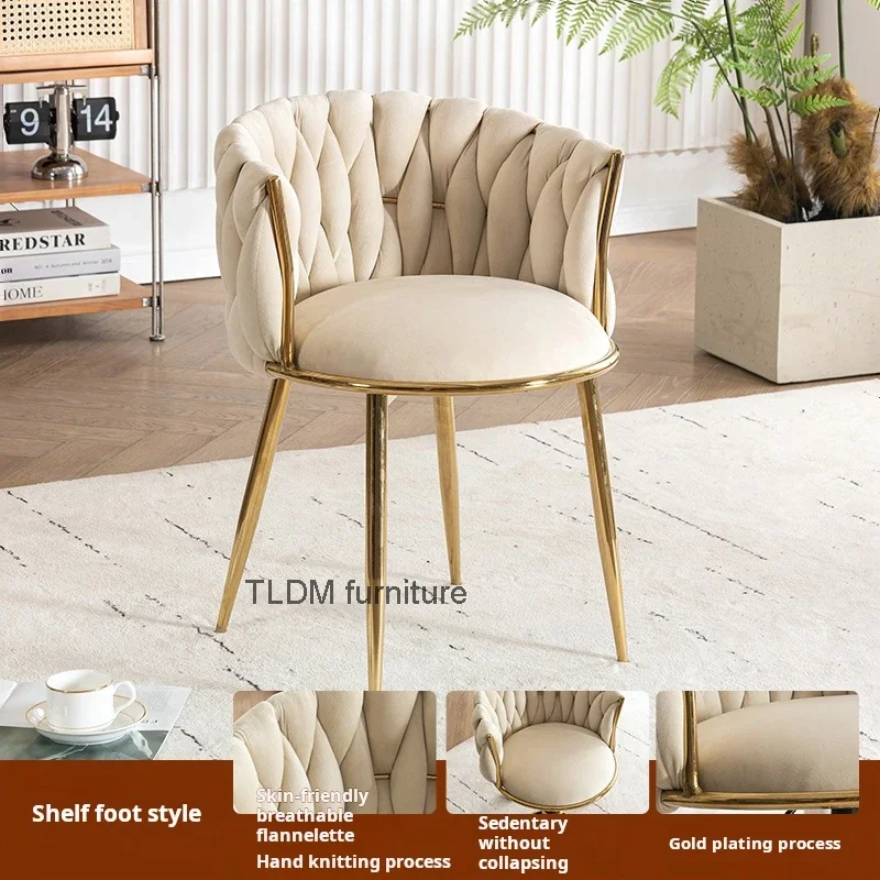 Living room velvet Armchair Fashion Design coffee chair Bedroom makeup chair back lift swivel Nail dressing chair home furniture
Living room velvet Armchair Fashion Design coffee chair Bedroom makeup chair back lift swivel Nail dressing chair home furniture