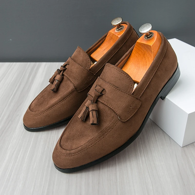Brand Classic Men Tassel Low Heel Loafers Shoes Slip-on Suede Leather Business Formal Shoes Men Quality Handmade Driving Shoes
Brand Classic Men Tassel Low Heel Loafers Shoes Slip-on Suede Leather Business Formal Shoes Men Quality Handmade Driving Shoes