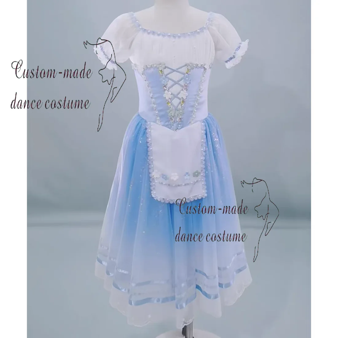 Vintage peasant-style ballet dress in white and light blue, with puff sleeves, floral details and a flowy skirt. Lightweight and
Vintage peasant-style ballet dress in white and light blue, with puff sleeves, floral details and a flowy skirt. Lightweight and