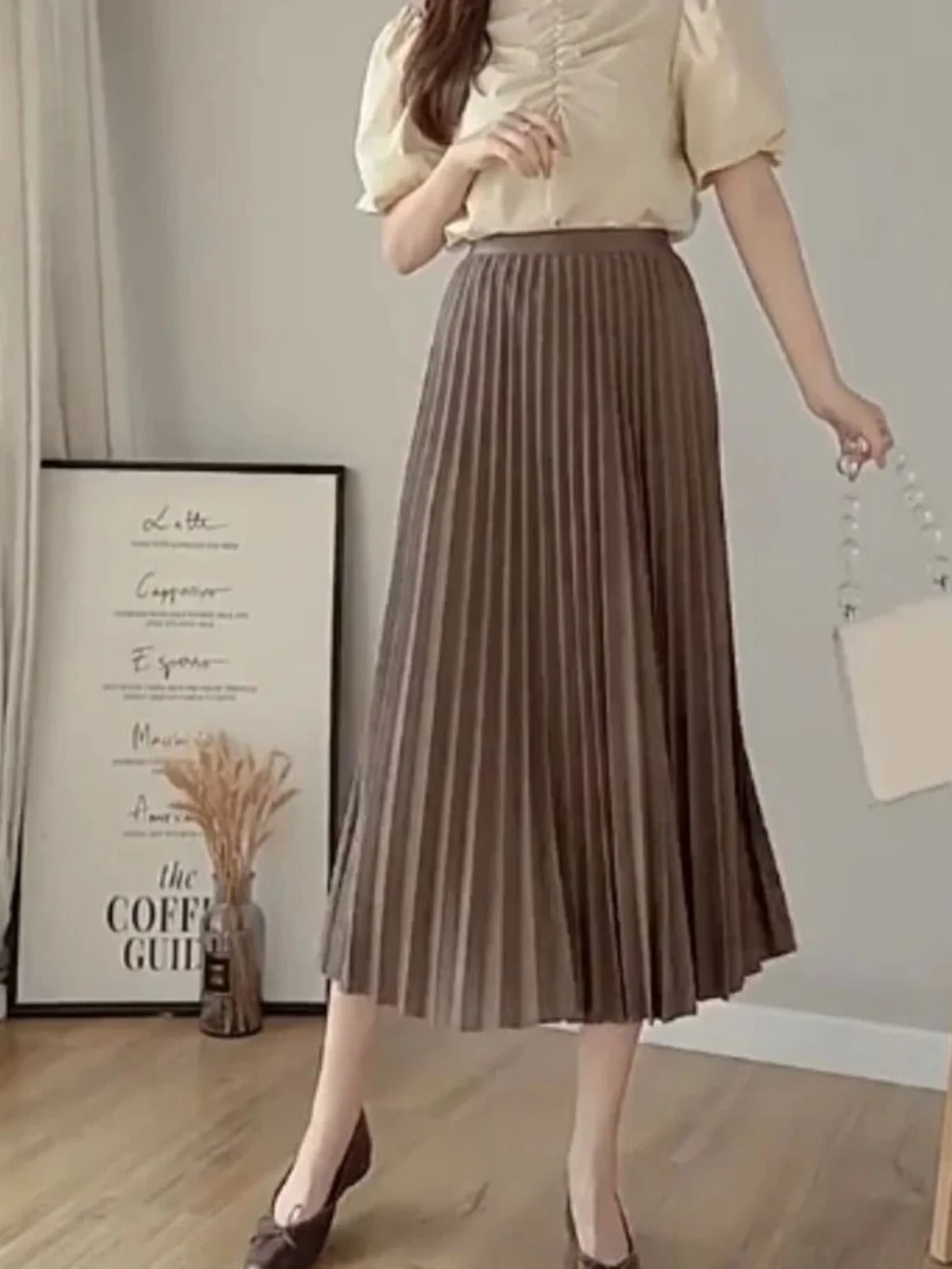 Юбка миди с высокой талией, пэчворк, однотонная, в уличном стиле, для молодых женщин, летняя, с разрезами
Юбка миди с высокой талией, пэчворк, однотонная, в уличном стиле, для молодых женщин, летняя, с разрезами