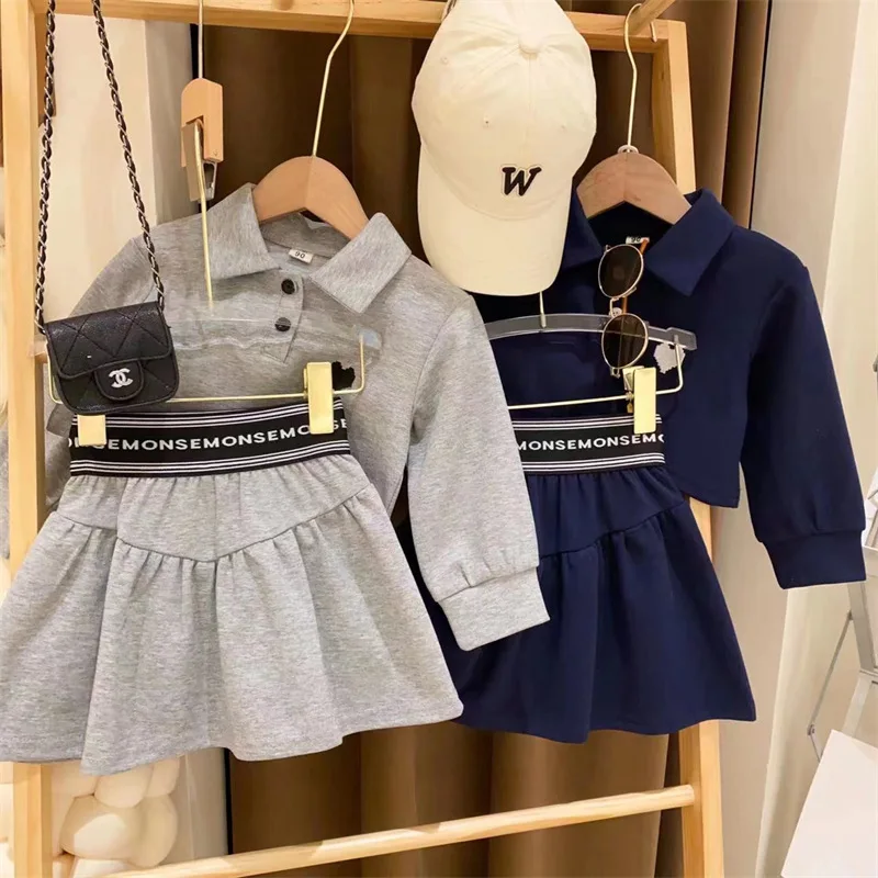 Girls' Sports Suit with Doll CollarPOLOLantern Sleeve Top with Pleated Skirt Two-Piece Set in Preppy Style
Girls' Sports Suit with Doll CollarPOLOLantern Sleeve Top with Pleated Skirt Two-Piece Set in Preppy Style