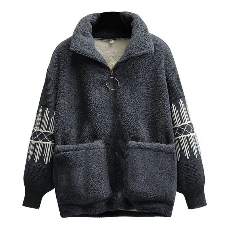 Fashion Lamb Wool Cotton-Padded Jacket Woman NEW 2022 Autumn Winter Coats Thick Warm Pocket Casual Women's Coat Outerwear
Fashion Lamb Wool Cotton-Padded Jacket Woman NEW 2022 Autumn Winter Coats Thick Warm Pocket Casual Women's Coat Outerwear