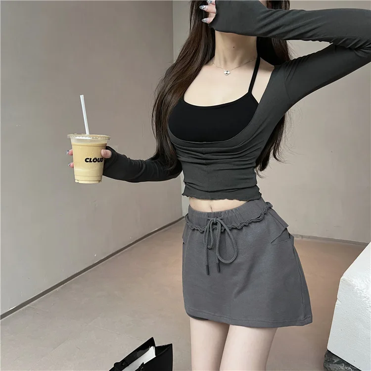 Women Short Halter Camisole Two Piece Sets All Match Ladies Slim Long Sleeves T-shirt Spring Tight Crop Top Patchwork Top Suits
Women Short Halter Camisole Two Piece Sets All Match Ladies Slim Long Sleeves T-shirt Spring Tight Crop Top Patchwork Top Suits