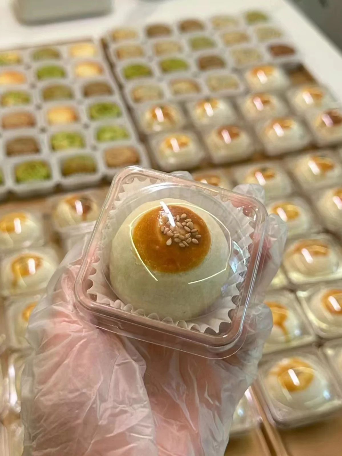 Bakery Pastry Paaging Box Puff Pastries Single Base Tray 6380g Vacuum Formed Box Baking Paper Bag Cakes Gift Box
Bakery Pastry Paaging Box Puff Pastries Single Base Tray 6380g Vacuum Formed Box Baking Paper Bag Cakes Gift Box