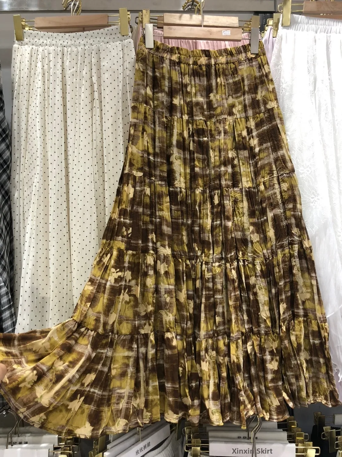 High Waist A-Line Skirt with Pleated Gradient Print Ombre Effect Chiffon Long Skirt Women's Fashion Summer 2026 Polyester Fiber
High Waist A-Line Skirt with Pleated Gradient Print Ombre Effect Chiffon Long Skirt Women's Fashion Summer 2026 Polyester Fiber