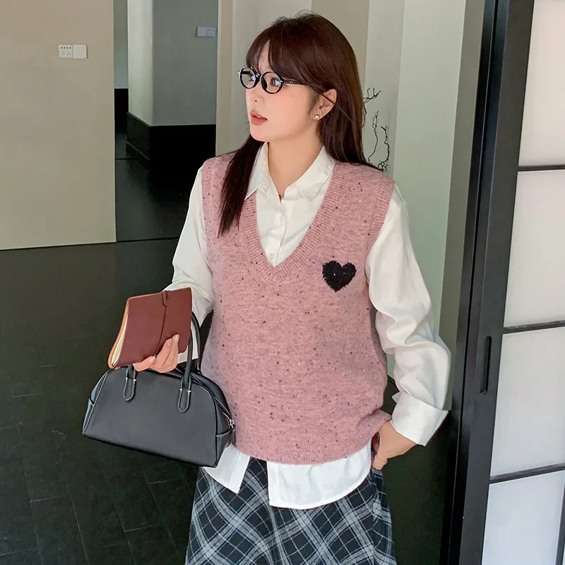 plus Size Women's Embroidered V-Neck Knitwear Outerwear Sweater Loose Fitting Vest Tank Top Lazy Style Autumn Collection
plus Size Women's Embroidered V-Neck Knitwear Outerwear Sweater Loose Fitting Vest Tank Top Lazy Style Autumn Collection