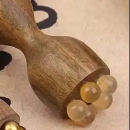 Lotus Seedpod Shape Massager Facial Physiotherapy Tool Green Sandalwood Face Massage Tools Gua Sha Face Skin Care Massage Sticks
Lotus Seedpod Shape Massager Facial Physiotherapy Tool Green Sandalwood Face Massage Tools Gua Sha Face Skin Care Massage Sticks