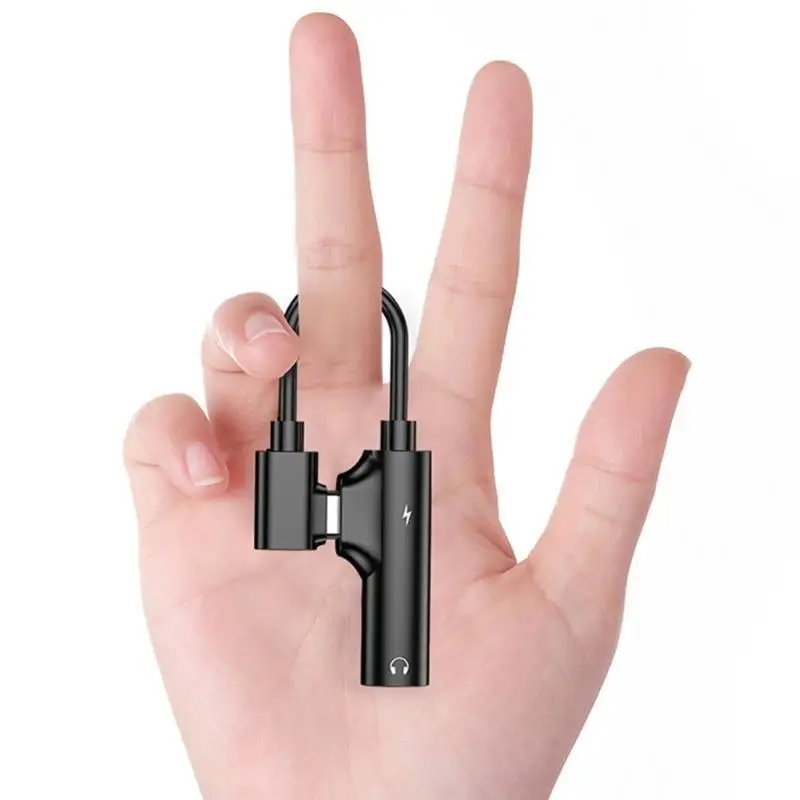 R53C USB Type C to 3.5mm Sound Interfaces HiFi Headphone Amplifiers Digital Decoding Earphone Converter for Smartphone Tablet
R53C USB Type C to 3.5mm Sound Interfaces HiFi Headphone Amplifiers Digital Decoding Earphone Converter for Smartphone Tablet