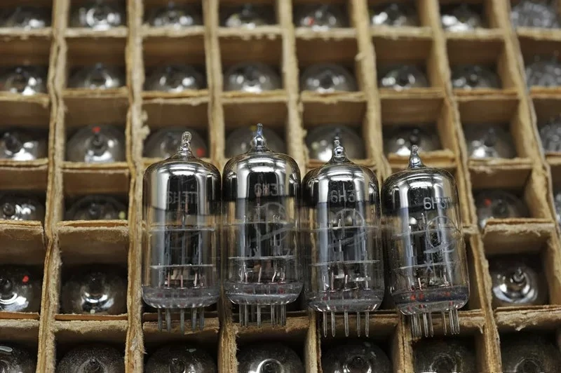 New Soviet 6H3n directly replaces 6H3n-EB/5670/396A/6H3/6N3 vacuum tubes
New Soviet 6H3n directly replaces 6H3n-EB/5670/396A/6H3/6N3 vacuum tubes
