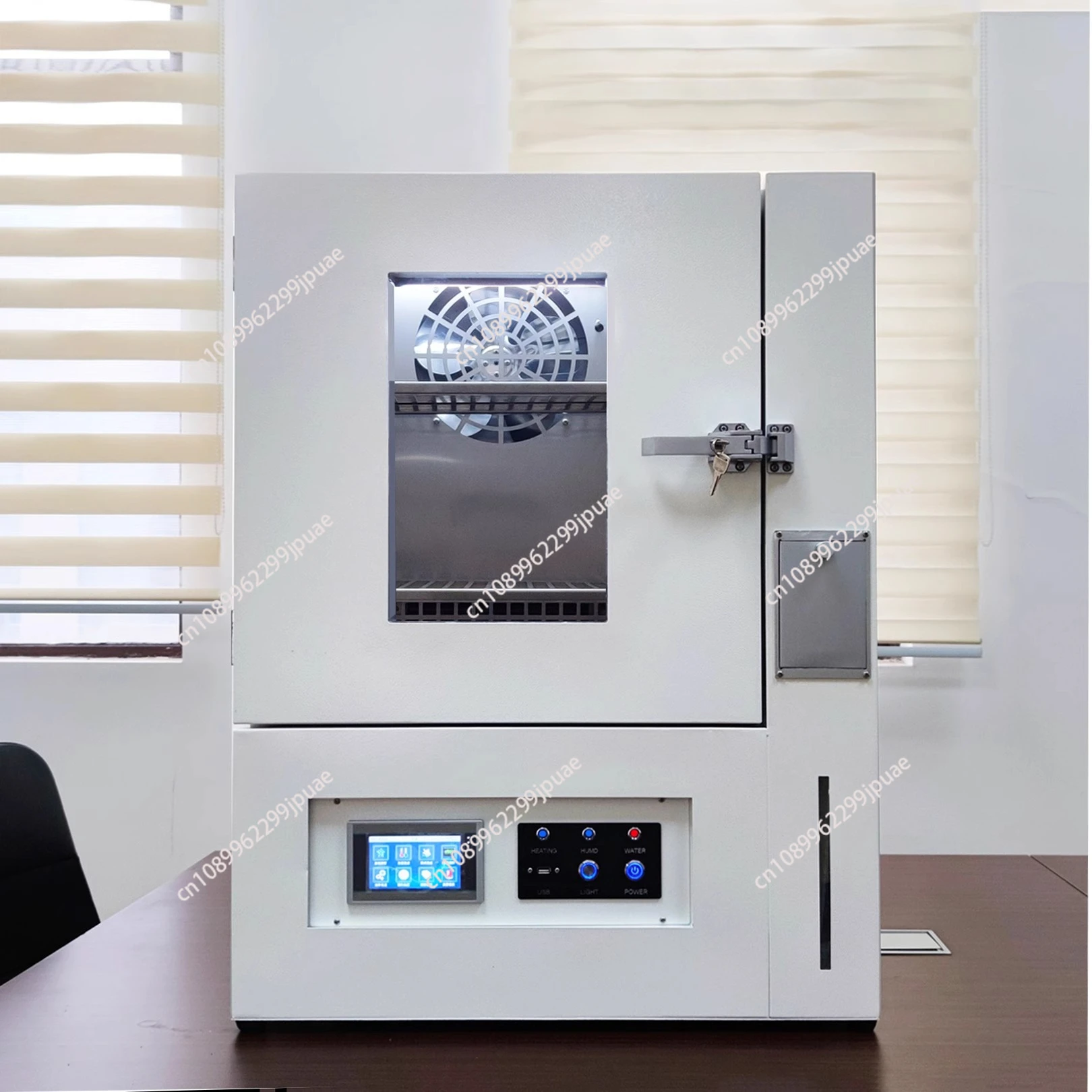 Desktop mini high and low temperature constant temperature and humidity test chamber
Desktop mini high and low temperature constant temperature and humidity test chamber