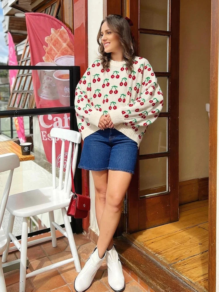 Fashion O-neck Cherry Pullover Sweater Women Casual Full Sleeve Knitted Patchwork Loose Top 2025 Autumn Lady Chic Sweater
Fashion O-neck Cherry Pullover Sweater Women Casual Full Sleeve Knitted Patchwork Loose Top 2025 Autumn Lady Chic Sweater