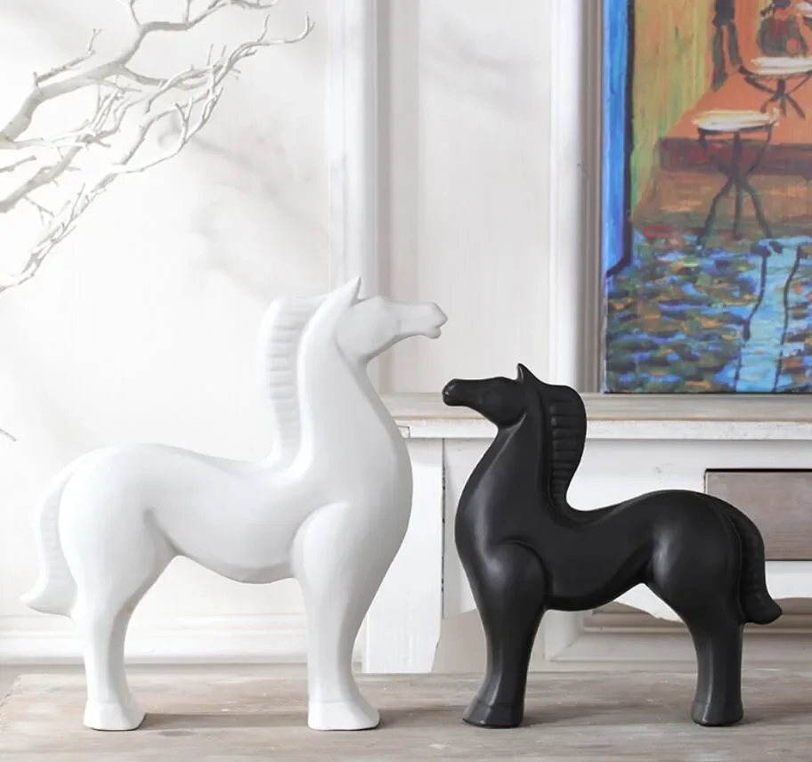 white black ceramic horse War Horse home decor crafts room decoration ceramic ornament porcelain animal figurines
white black ceramic horse War Horse home decor crafts room decoration ceramic ornament porcelain animal figurines