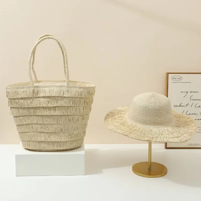 2026 New Fashionable Large brimmed Sunscreen and Sunshade Hat, Summer Designer, Beach UV Protection, Empty Top, Tassel Straw Hat
2026 New Fashionable Large brimmed Sunscreen and Sunshade Hat, Summer Designer, Beach UV Protection, Empty Top, Tassel Straw Hat