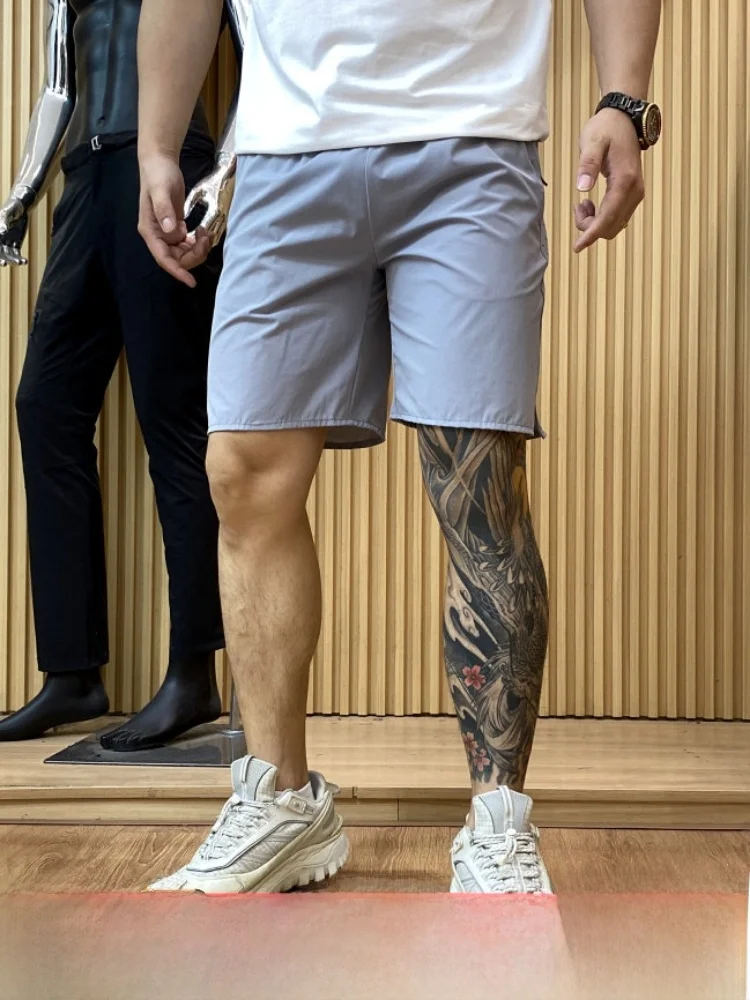 Outdoor Lightweight Men's Sporty Quick-Drying Elastic Shorts Casual Straight Leg Five-Quarter Length Nylon Spandex Blend
Outdoor Lightweight Men's Sporty Quick-Drying Elastic Shorts Casual Straight Leg Five-Quarter Length Nylon Spandex Blend