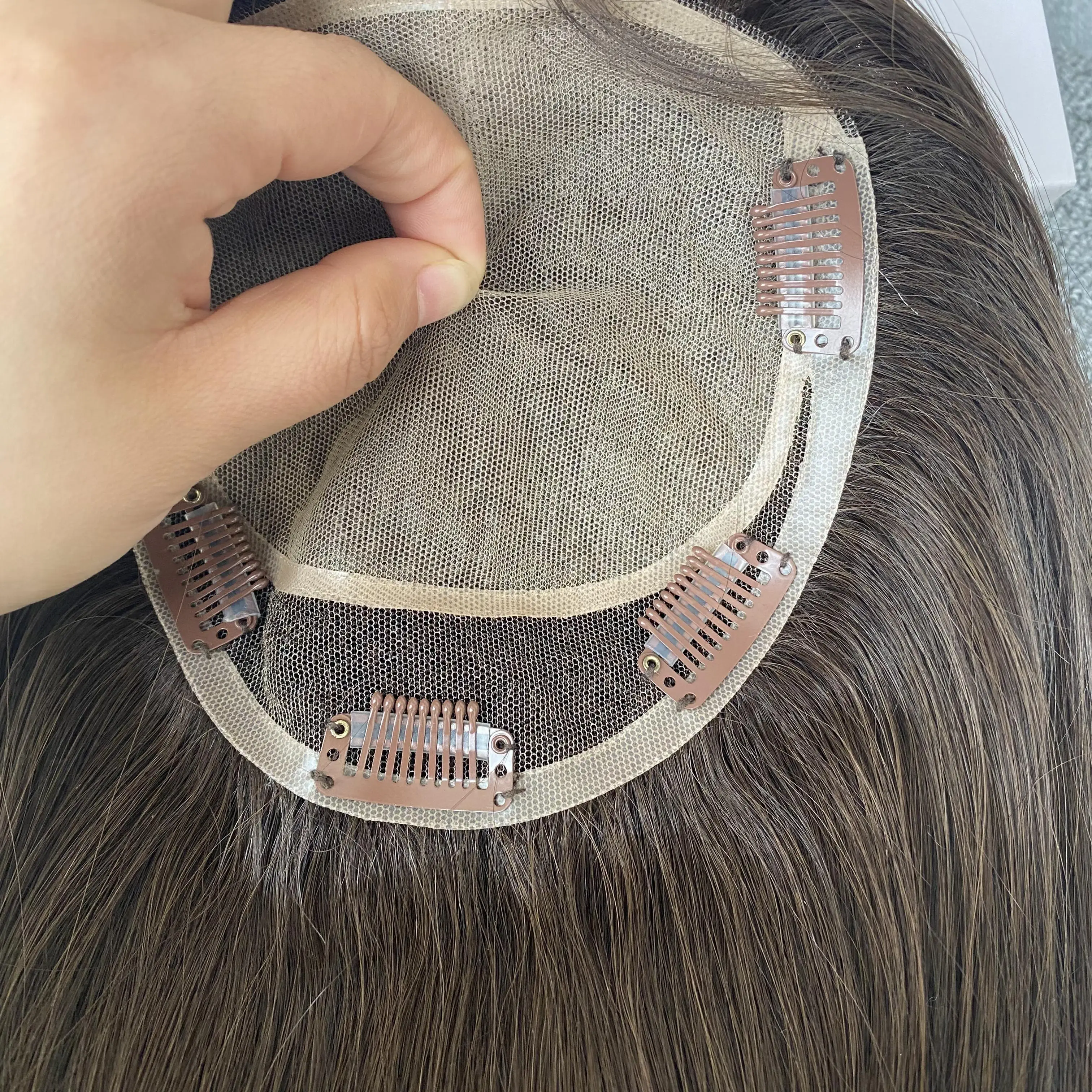 Great Promotion European Virgin Hair Customized Color 5x6.5 Inch Silk Base Human Hair Topper For Women 100% Hand Made
Great Promotion European Virgin Hair Customized Color 5x6.5 Inch Silk Base Human Hair Topper For Women 100% Hand Made