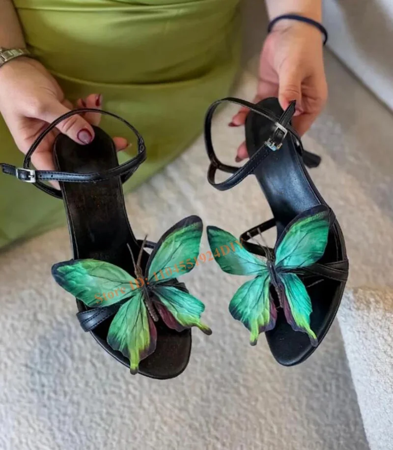 Летние пикантные римские сандалии на шпильке с перекрестным ремешком на шнуровке для женщин, модные туфли на высоком каблуке с декором в виде бабочки, банкетная обувь для вечеринок
Летние пикантные римские сандалии на шпильке с перекрестным ремешком на шнуровке для женщин, модные туфли на высоком каблуке с декором в виде бабочки, банкетная обувь для вечеринок