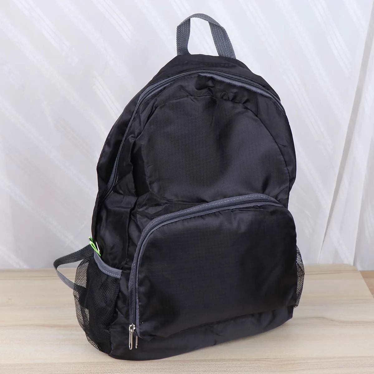 Folding Waterproof Backpack Stylish Large Capacity Outdoor Bag for Travel Gym Tennis Badminton Beach Walking Black
Folding Waterproof Backpack Stylish Large Capacity Outdoor Bag for Travel Gym Tennis Badminton Beach Walking Black