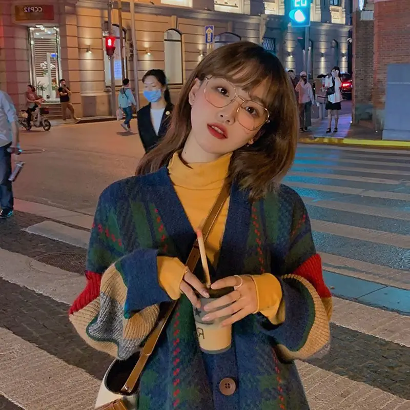 Vintage V-neck Knitting Cardigan Coat Women Autumn Winter Fashion Contrasting Colors Sweater Simplicity All-match Knitwear Tops
Vintage V-neck Knitting Cardigan Coat Women Autumn Winter Fashion Contrasting Colors Sweater Simplicity All-match Knitwear Tops