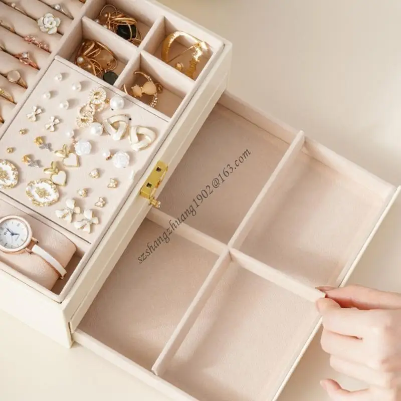 Q6RB Waterproof Leather Three Layer Jewelry Box Women Removable Cosmetics Storage Cases for Rings Necklace Earrings Bracelets
Q6RB Waterproof Leather Three Layer Jewelry Box Women Removable Cosmetics Storage Cases for Rings Necklace Earrings Bracelets