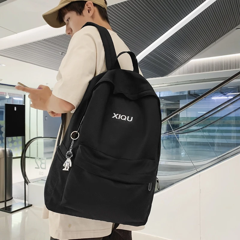 Новые простые повседневные универсальные студенческие школьные сумки из нейлоновой ткани большой емкости, модный модный рюкзак для хранения на открытом воздухе
Новые простые повседневные универсальные студенческие школьные сумки из нейлоновой ткани большой емкости, модный модный рюкзак для хранения на открытом воздухе