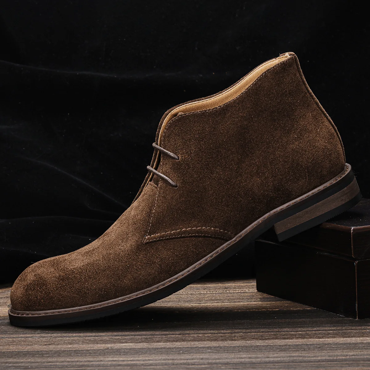 Vintage Tooling Ankle Boots Men's Boots Suede Mid-Top Lace-Up Western Motorcycle Desert Military boots Man Breathable Non-Slip
Vintage Tooling Ankle Boots Men's Boots Suede Mid-Top Lace-Up Western Motorcycle Desert Military boots Man Breathable Non-Slip
