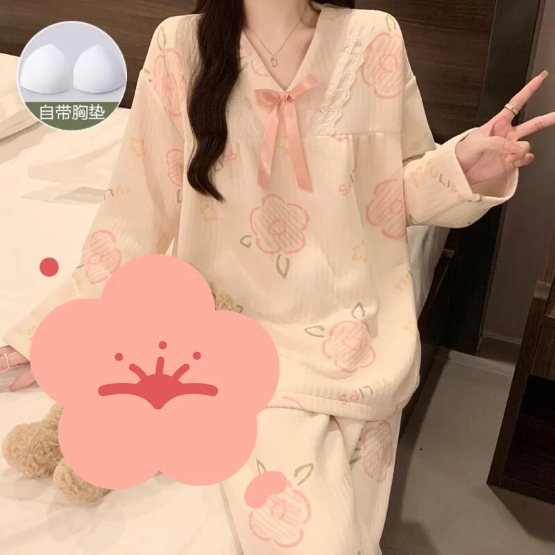 New Hot Women's Bra Padded Sleepwear Pajamas Set Air Cotton Women Homewear Outdoor Wear Cartoon Cute Thickened Spring Autumn
New Hot Women's Bra Padded Sleepwear Pajamas Set Air Cotton Women Homewear Outdoor Wear Cartoon Cute Thickened Spring Autumn