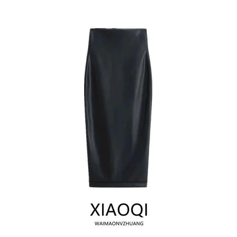 Faionable Versatile Leatherette Skirt with Slit Design for Women Autumn Winter New Arrival mid Waist Bodycon Skirt
Faionable Versatile Leatherette Skirt with Slit Design for Women Autumn Winter New Arrival mid Waist Bodycon Skirt