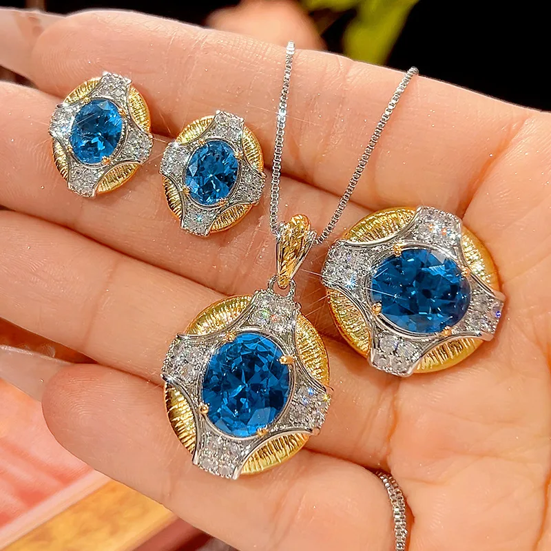 Jewelry set with blue spinel in a palace style, featuring a niche aesthetic, main stone size 10*12-6*8
Jewelry set with blue spinel in a palace style, featuring a niche aesthetic, main stone size 10*12-6*8