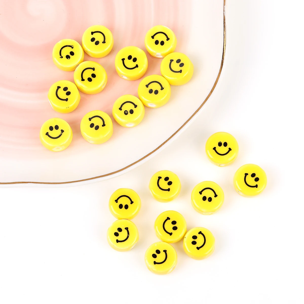 10/Pack Yellow Smiley Acrylic Jewelry Accessories Handmade DIY Necklace Bracelet Material Yellow Smiley Scattered Beads
10/Pack Yellow Smiley Acrylic Jewelry Accessories Handmade DIY Necklace Bracelet Material Yellow Smiley Scattered Beads