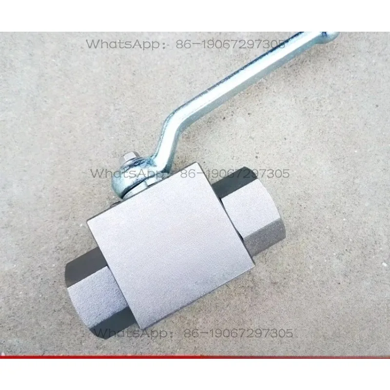 Stainless steel high pressure ball valve, manual globe valve, oil and gas water universal internal wire thread switch valve
Stainless steel high pressure ball valve, manual globe valve, oil and gas water universal internal wire thread switch valve