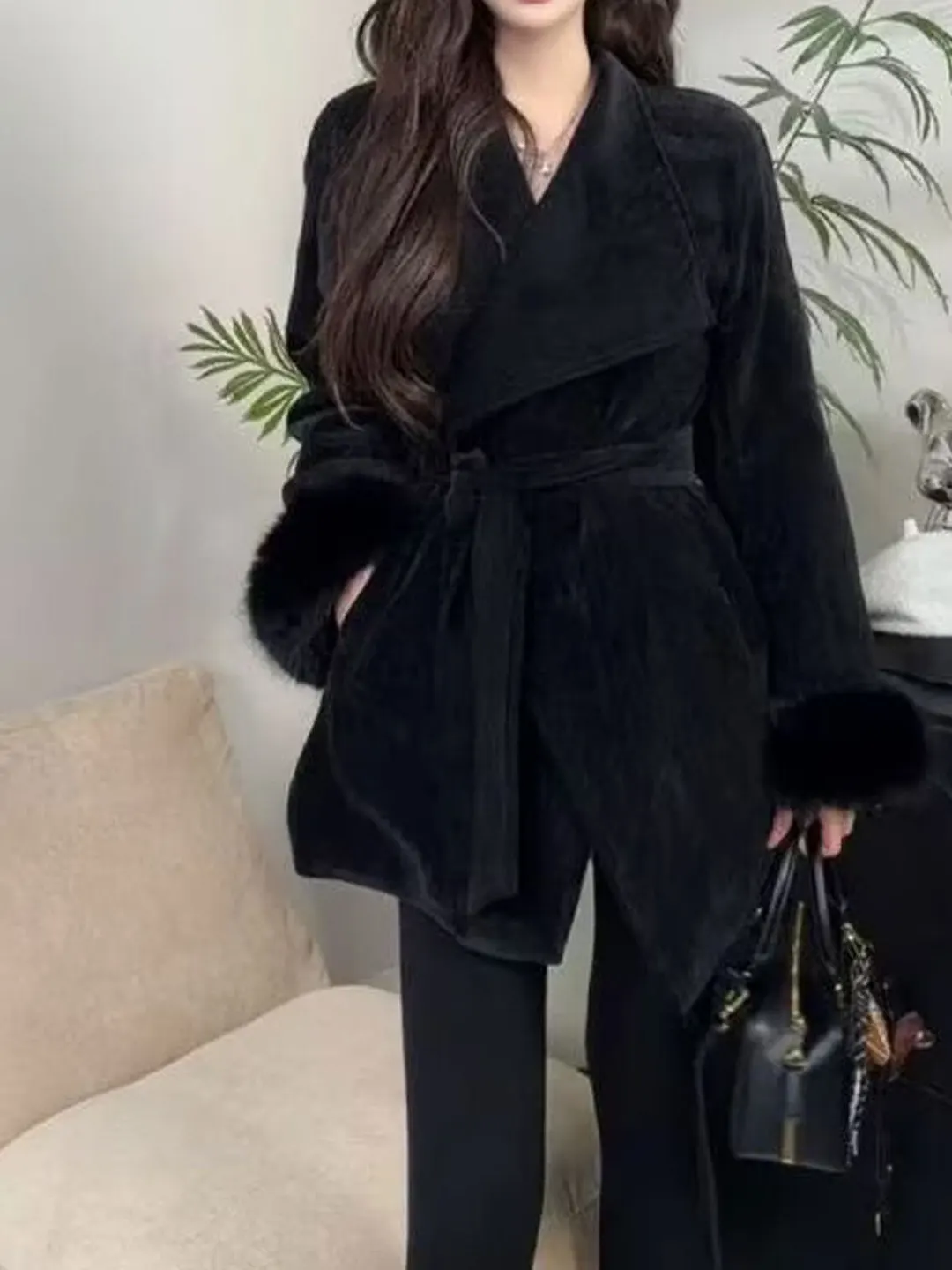 Bla Fur Све пальто с завязкой на талии, хлопковая смесь с наполнителем, свободная женская повседневная модная зимняя новая теплая верхняя одежда
Bla Fur Све пальто с завязкой на талии, хлопковая смесь с наполнителем, свободная женская повседневная модная зимняя новая теплая верхняя одежда