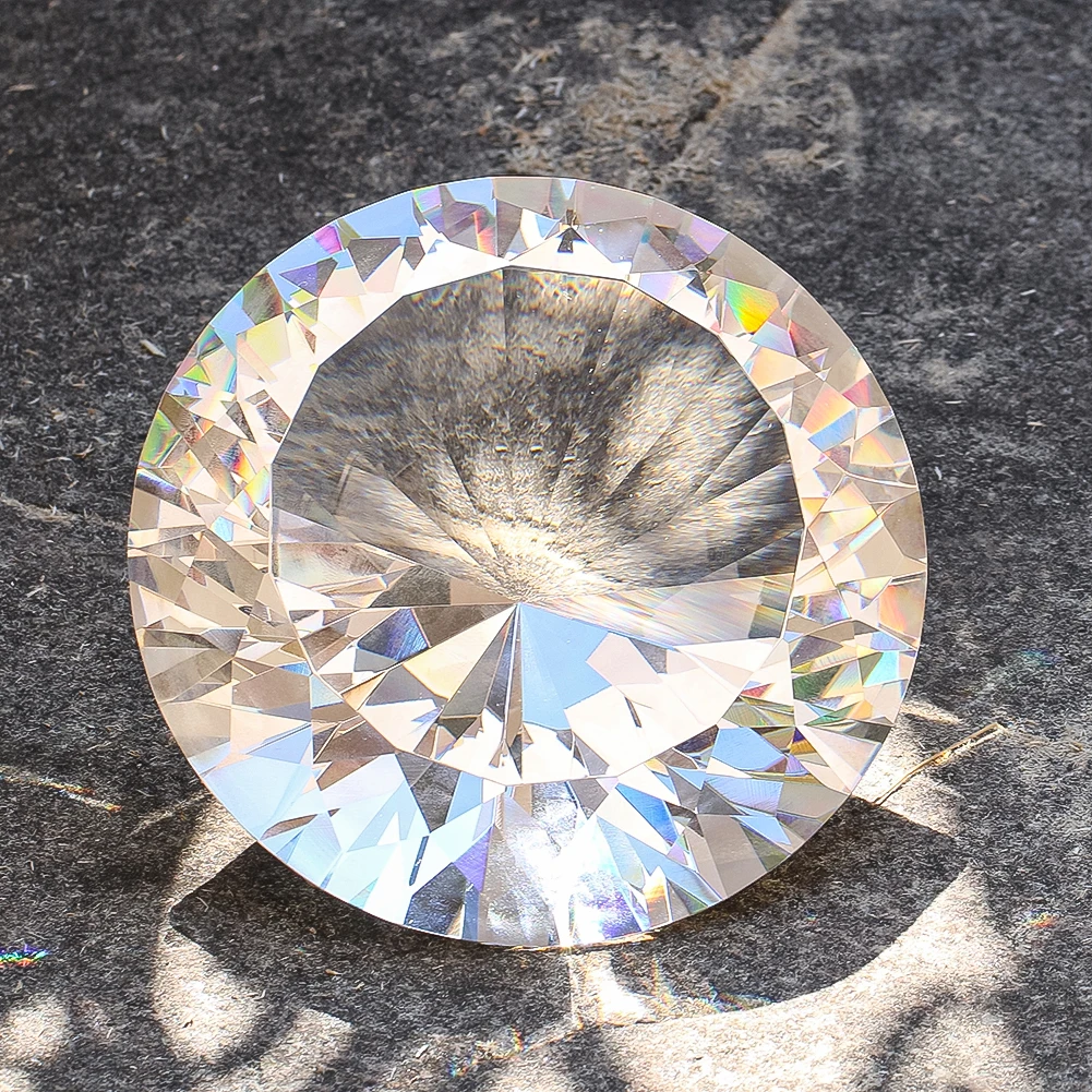 Large Clear Crystal Diamond Ornament Luxury Glass Gemstone Paperweight for Home Decor Photography Office Display & Gift Idea Top
Large Clear Crystal Diamond Ornament Luxury Glass Gemstone Paperweight for Home Decor Photography Office Display & Gift Idea Top