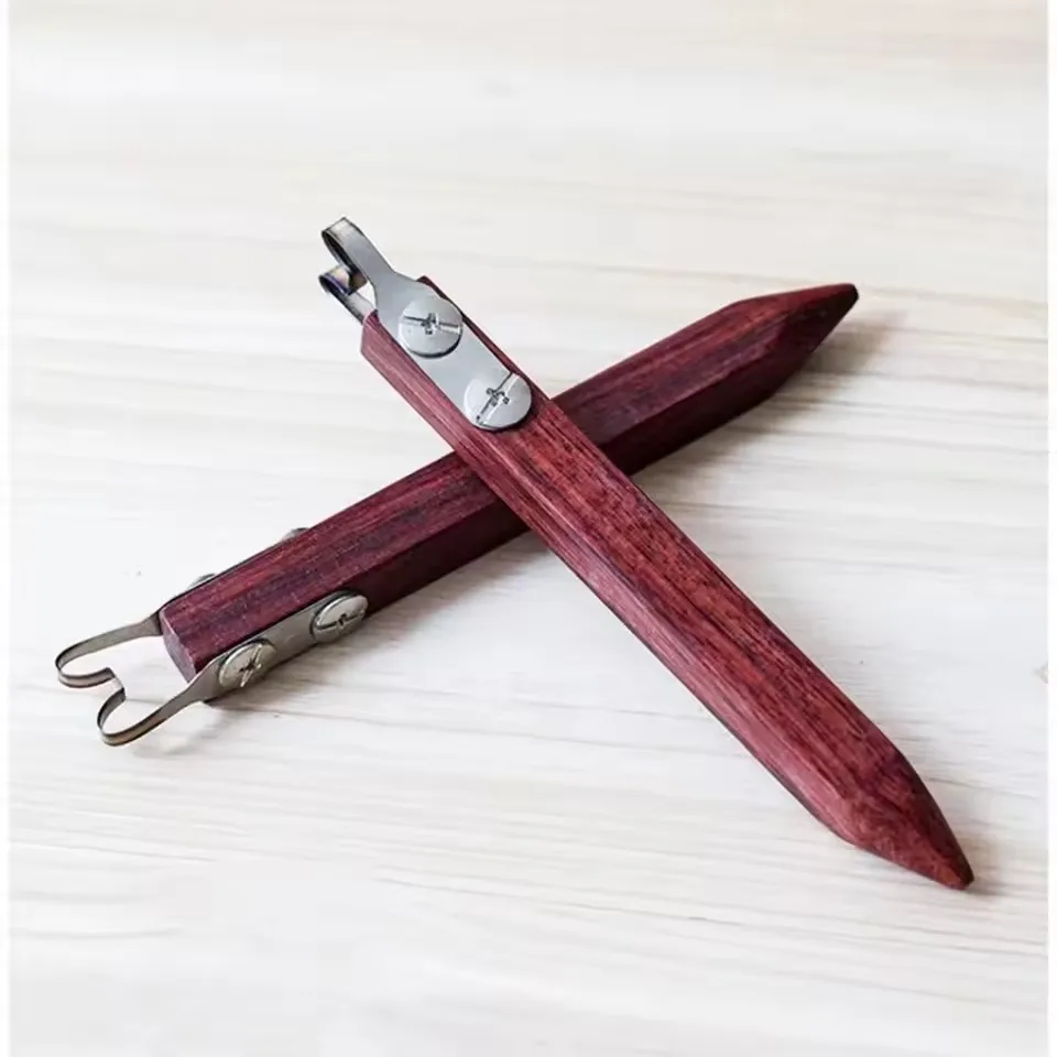 Pottery Sculpture Scraper Clay Extruder Tool DIY Hand Making Tools Teacup Mug Plate Bottom Trimming Tools with Wooden Handle
Pottery Sculpture Scraper Clay Extruder Tool DIY Hand Making Tools Teacup Mug Plate Bottom Trimming Tools with Wooden Handle