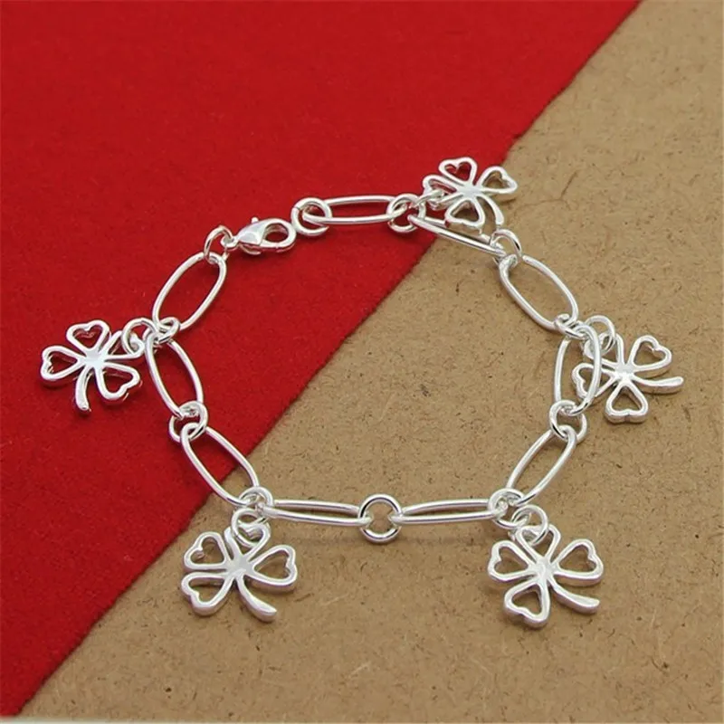 925 Sterling Silver Five Clover Flowers Heart Bracelet For Women Fashion Charm Wedding Engagement Party Jewelry
925 Sterling Silver Five Clover Flowers Heart Bracelet For Women Fashion Charm Wedding Engagement Party Jewelry