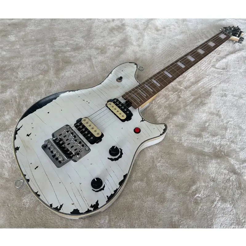 EVH domestic electric guitar, white retro vintage, antique, clearance and disposal electric guitars professional
EVH domestic electric guitar, white retro vintage, antique, clearance and disposal electric guitars professional