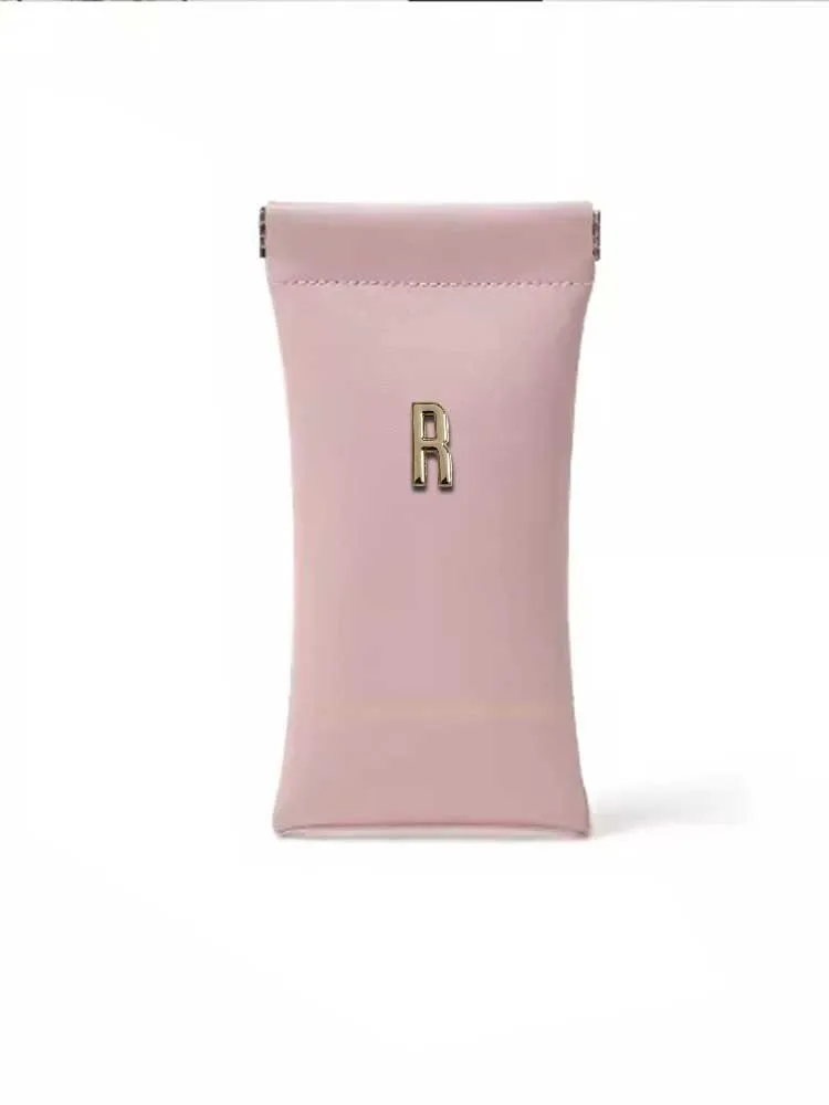 Customized Premium Bag Storein Style Personalized Customer Name Gold Diamond Letter Decor
Customized Premium Bag Storein Style Personalized Customer Name Gold Diamond Letter Decor