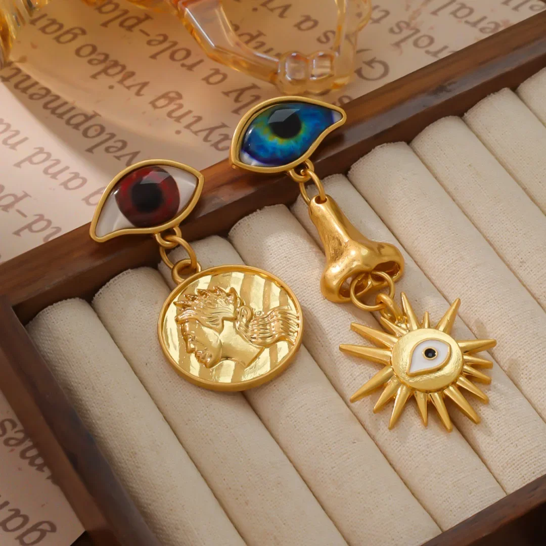 Vintage Retro Asymmetrical Eye Long Earrings Devil's Eye 925 Silver Needle Electroplated Real Gold Earrings
Vintage Retro Asymmetrical Eye Long Earrings Devil's Eye 925 Silver Needle Electroplated Real Gold Earrings