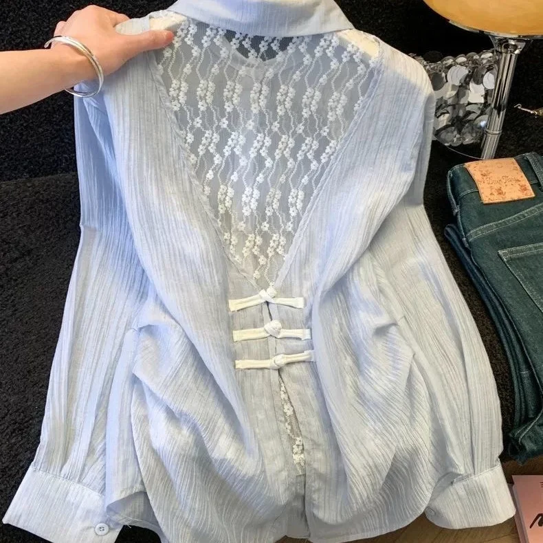 New Chinese Style Lace Splicing Women's Summer Loose Sun Protection Shirt Backless Button up Cardigan Top Breathable Long Sleeve
New Chinese Style Lace Splicing Women's Summer Loose Sun Protection Shirt Backless Button up Cardigan Top Breathable Long Sleeve