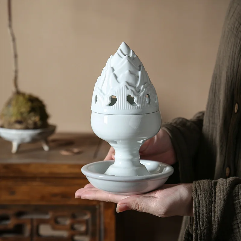 White Porcelain Boshan Furnace Crafts Aromatherapy Furnace
White Porcelain Boshan Furnace Crafts Aromatherapy Furnace