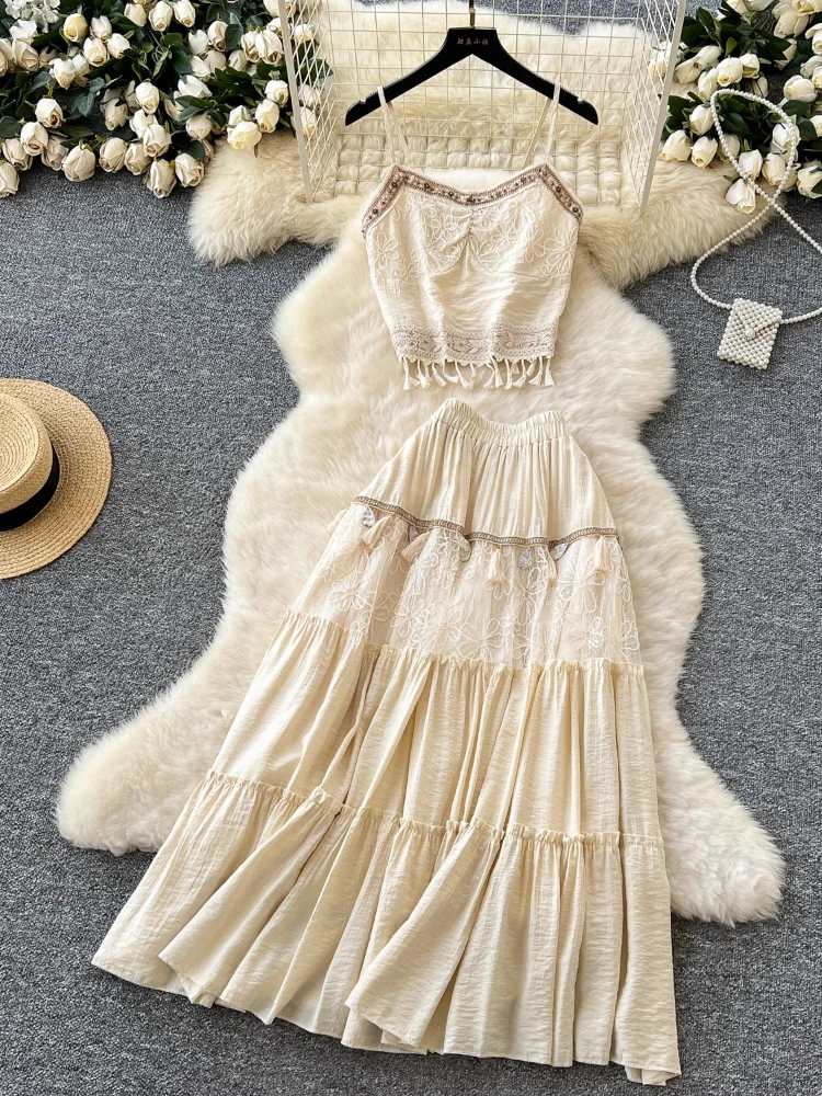 Summer French Elegant Bohemian Beach Vacation 2 Piece Set Women Tassels Vest+Elastic Waist Skirts Casual Holiday Clothing New
Summer French Elegant Bohemian Beach Vacation 2 Piece Set Women Tassels Vest+Elastic Waist Skirts Casual Holiday Clothing New