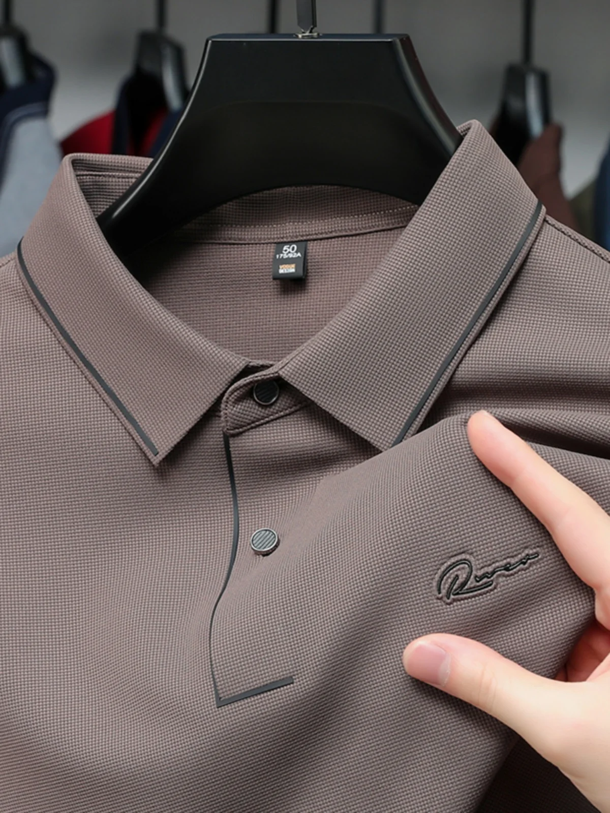 Casual Busin Long Sve irt Men's T-irt Collared Dad Clothes Autumn New Sle Wfle Pattern Stand Fit Polyester
Casual Busin Long Sve irt Men's T-irt Collared Dad Clothes Autumn New Sle Wfle Pattern Stand Fit Polyester