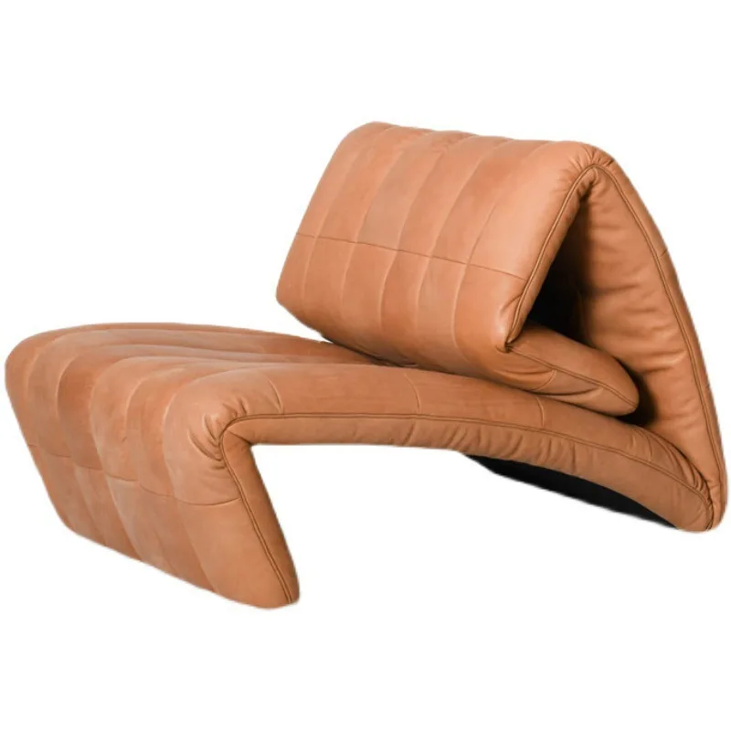 Italian light luxury designer single leisure chair model room living room balcony special-shaped sofa recliner art folding
Italian light luxury designer single leisure chair model room living room balcony special-shaped sofa recliner art folding
